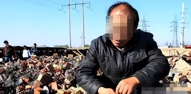 db真人 盛趣-房子遭人强拆，因反抗坐3年牢！出狱后扬言：不赢官司就杀人